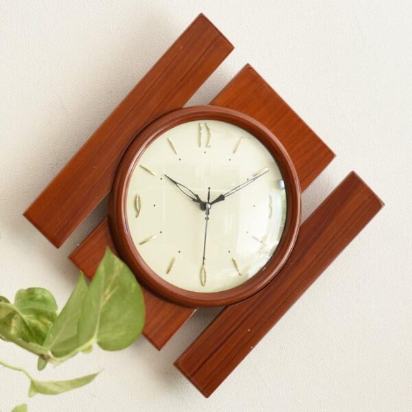 wall clock che wall clock 1.jpg